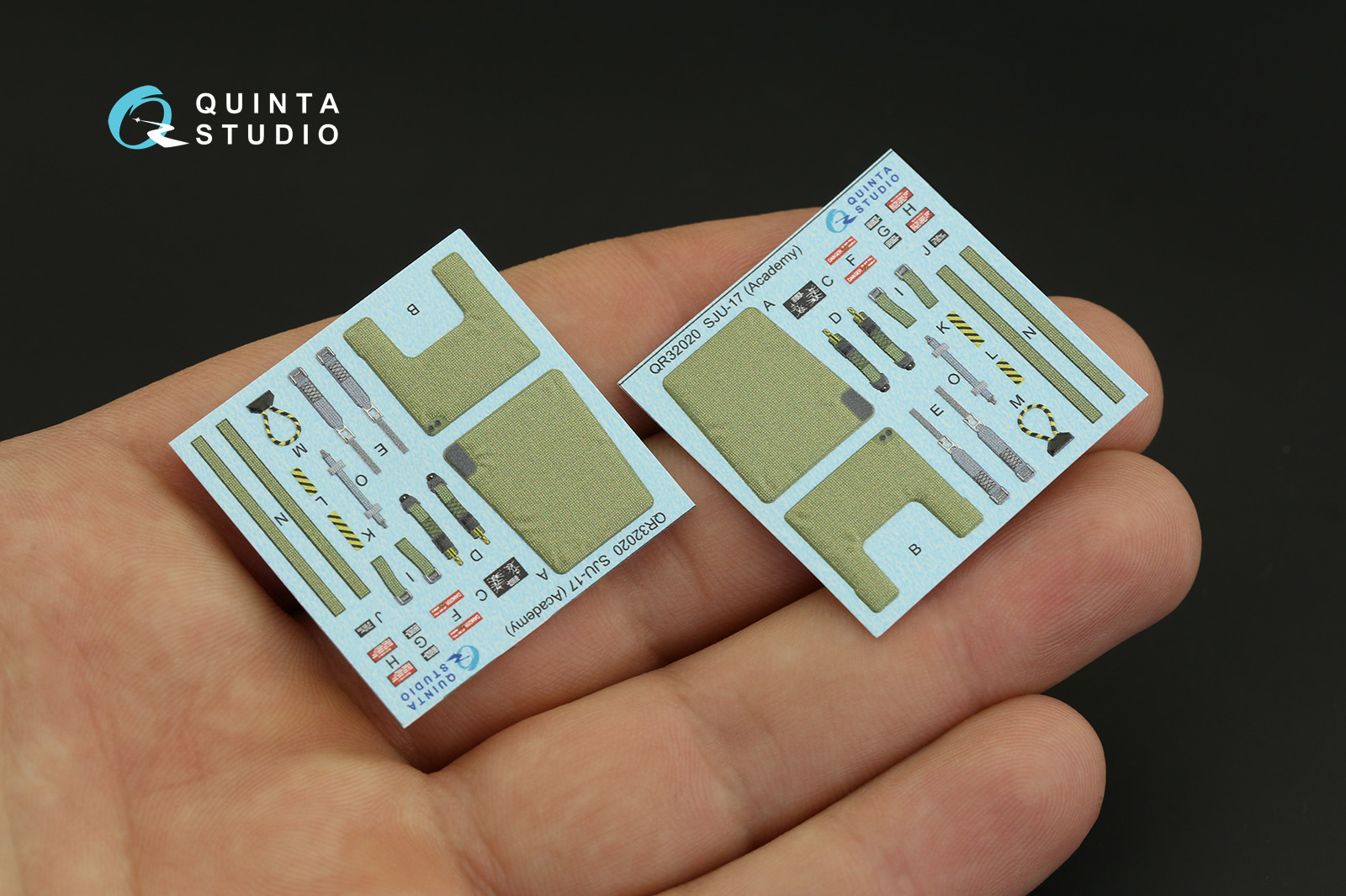 QD32147 3D Декаль интерьера кабины F/A-18B (Academy)