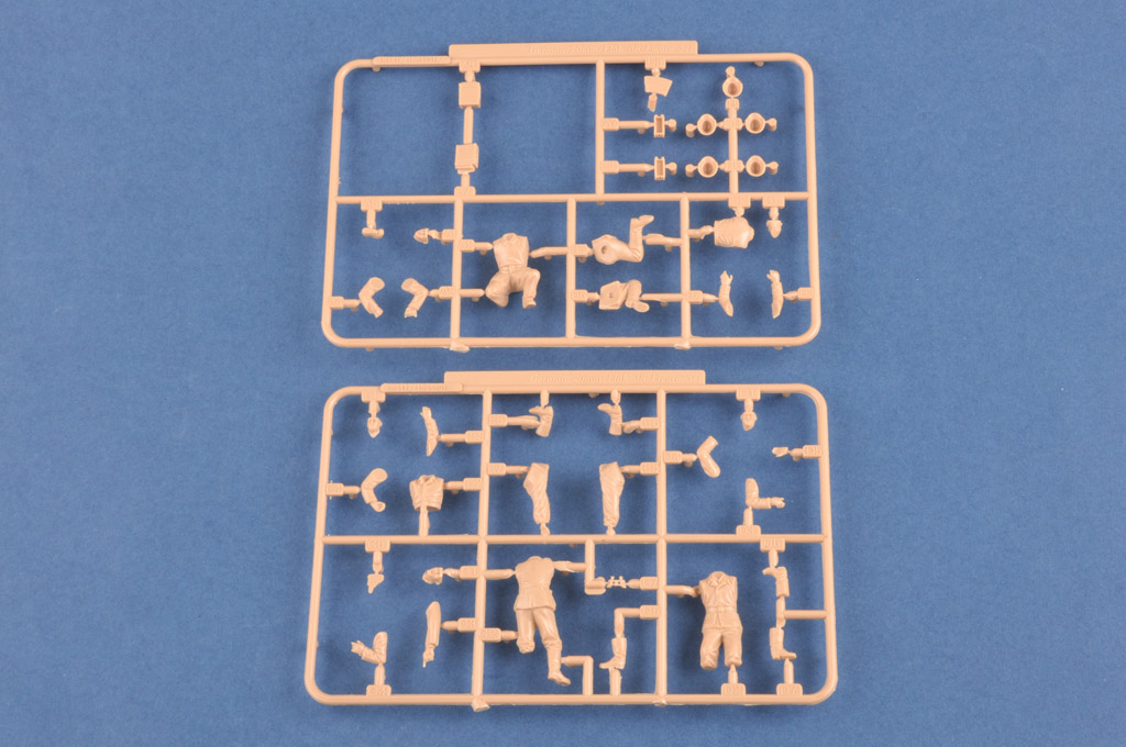 84412 Расчет зенитного орудия 20mm Flak38 Figure Set Hobby Boss