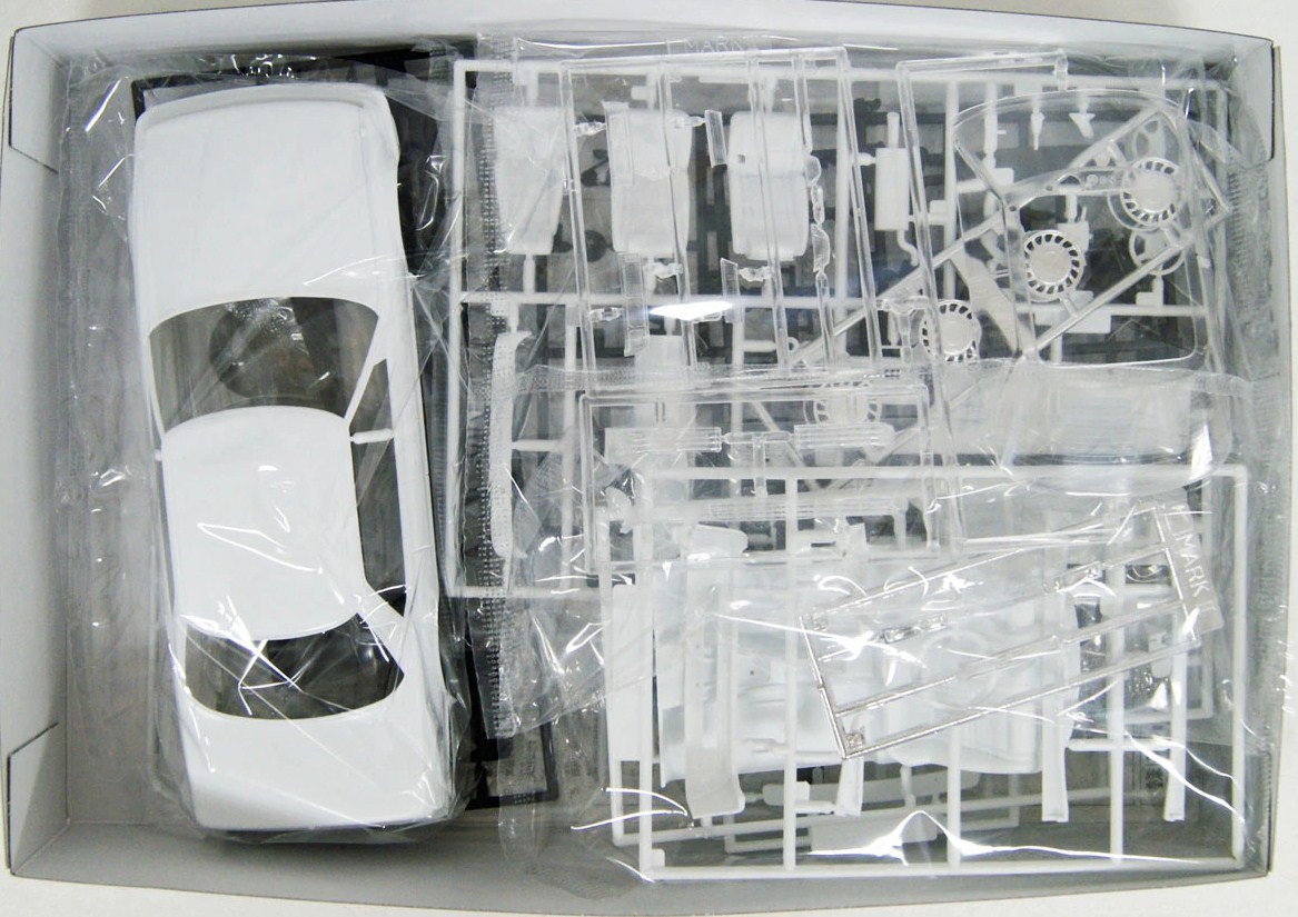 05924 Toyota Mark II GX81 2.0 Grande Twincam 24 '88 Aoshima