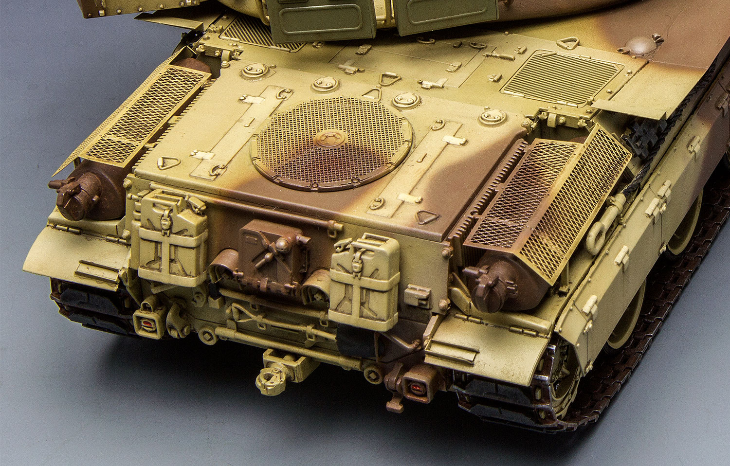 TS-013 1/35 French Main Battle Tank AMX-30B2 Meng