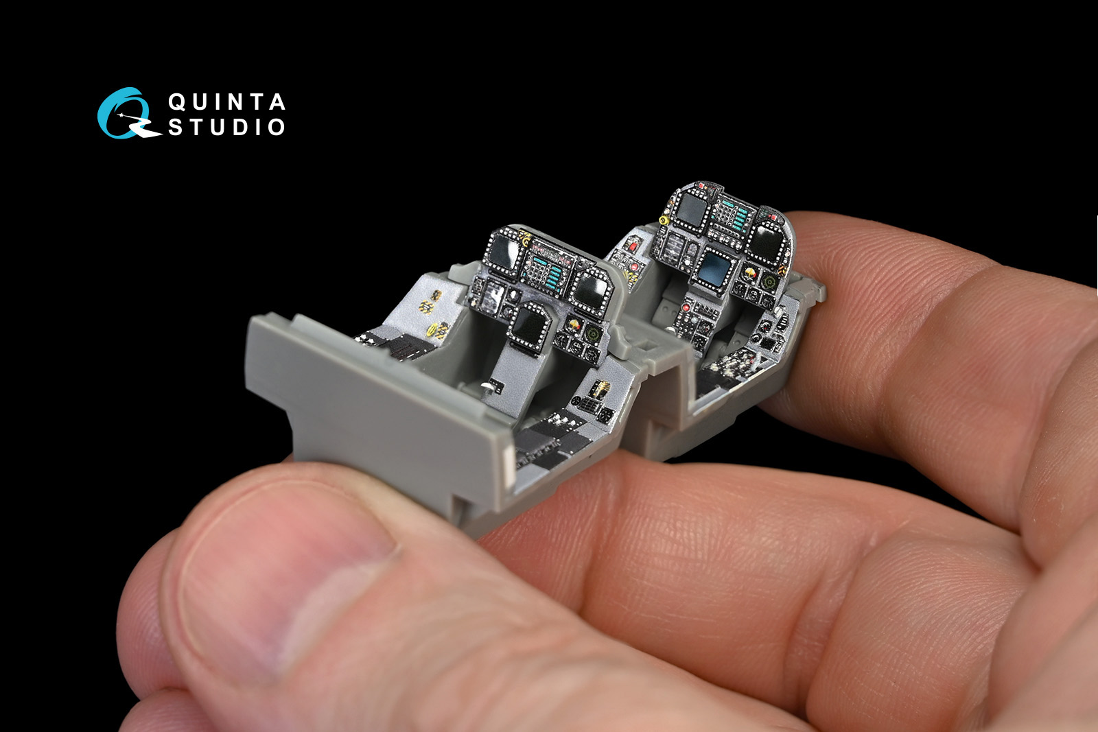 QD48145 3D Декаль интерьера кабины F/A-18B (для модели Kinetic)