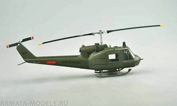 39319EM Вертолет UH-1C Army