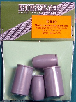 E-040 Plastic chemical storage drums Set#2