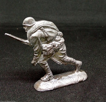 Н-7-101 Красноармеец в атаке