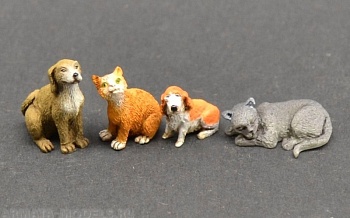 35224RIS Cats & Dogs - 5 resin pcs.