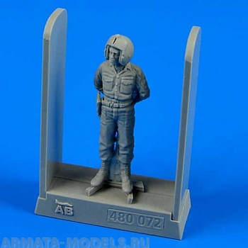 480072AERO  Фигура USAF Training Group Vietnam War 1965-73 1/48